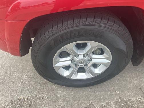 Barcelona Red Metallic 2022 Toyota 4Runner SR5