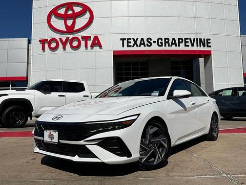 2025 Hyundai ELANTRA SEL