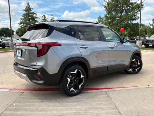 Steel Gray 2025 Kia Seltos S