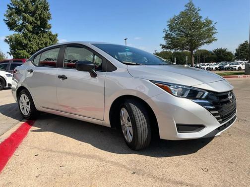2024 Nissan Versa 1.6 S