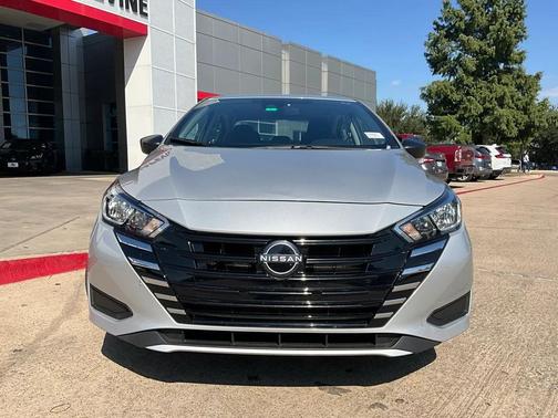 2024 Nissan Versa 1.6 S