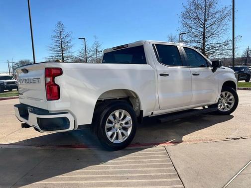2021 Chevrolet Silverado 1500 Custom