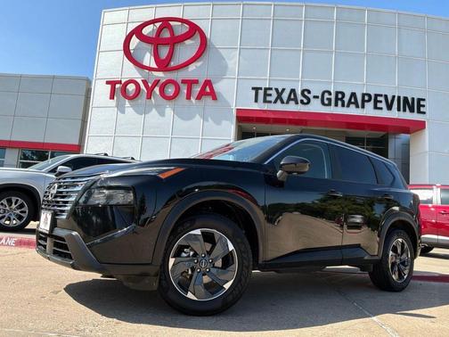 Super Black 2025 Nissan Rogue SV