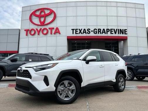 2022 Toyota RAV4 Hybrid XLE