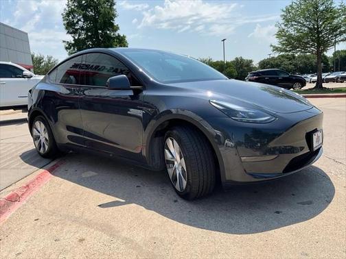 2024 Tesla Model Y Long Range Dual Motor All-Wheel Drive