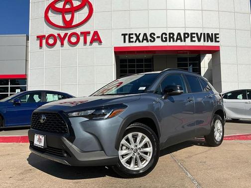2025 Toyota Corolla Cross LE