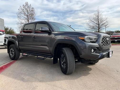 2023 Toyota Tacoma TRD Off-Road