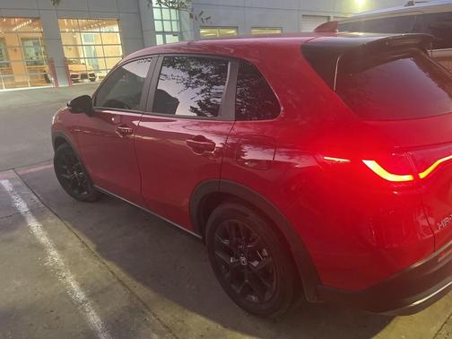 2025 Honda HR-V 2WD Sport