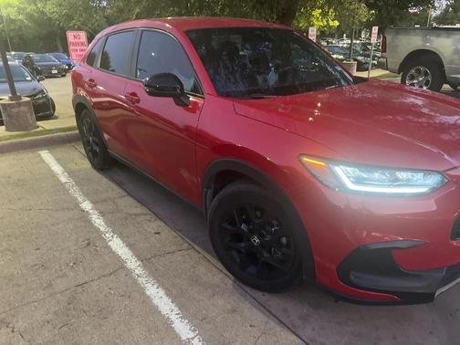 2025 Honda HR-V 2WD Sport