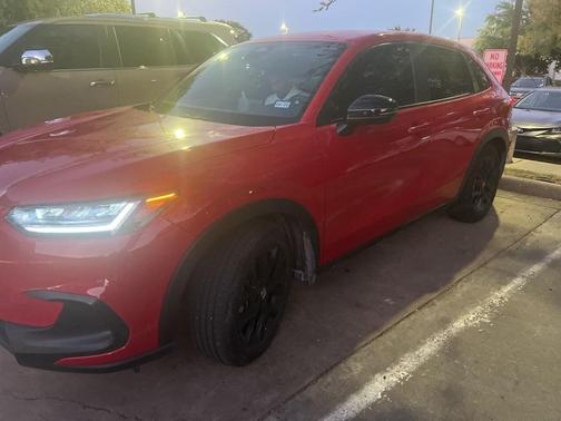 2025 Honda HR-V 2WD Sport