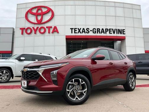 2025 Chevrolet Trax LT