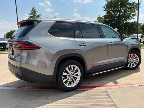 2025 Toyota Grand Highlander Platinum