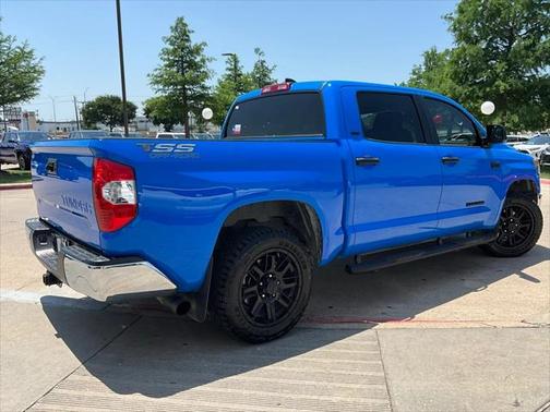 2020 Toyota Tundra SR5