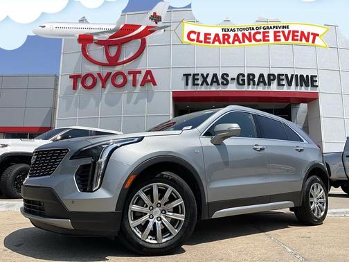 2023 Cadillac XT4 Premium Luxury