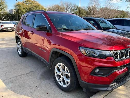 2025 Jeep Compass Latitude