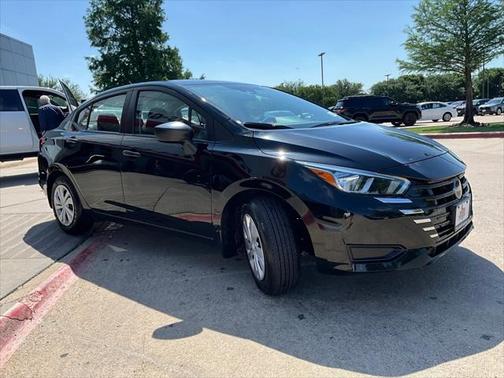 2024 Nissan Versa 1.6 S