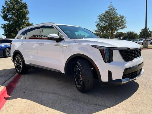 2024 Kia Sorento S