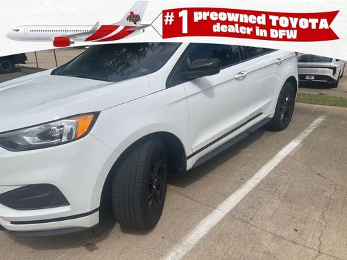 2022 Ford Edge SE