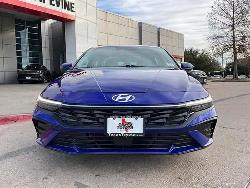 2025 Hyundai ELANTRA HEV Limited