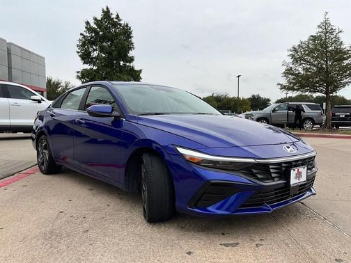 2025 Hyundai ELANTRA HEV Limited