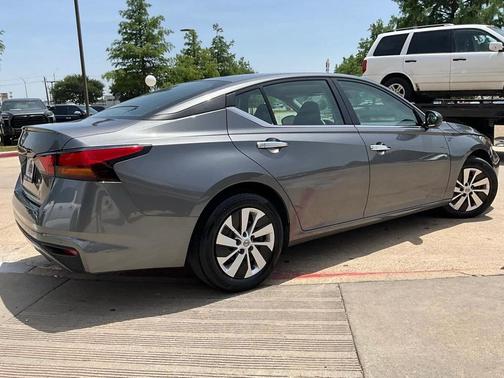 2024 Nissan Altima S FWD