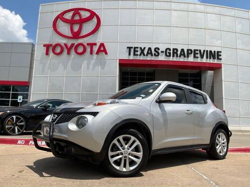 Brilliant Silver 2014 Nissan Juke SL