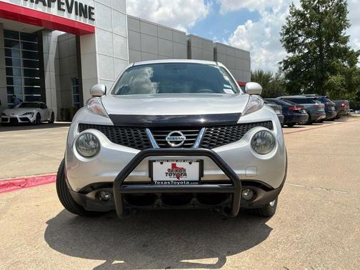 Brilliant Silver 2014 Nissan Juke SL