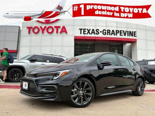 Midnight Black Metallic 2025 Toyota Corolla SE