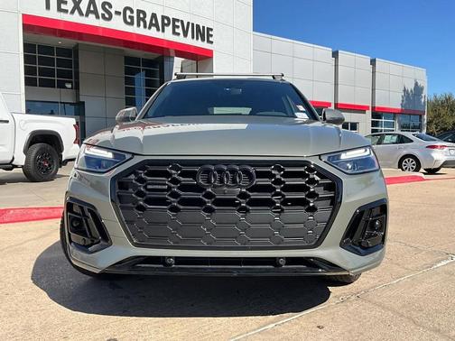 2025 Audi Q5 45 S line Premium Plus