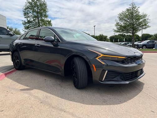 Interstellar Gray 2025 Kia K5 LXS