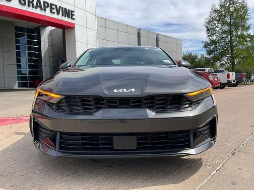 Interstellar Gray 2025 Kia K5 LXS