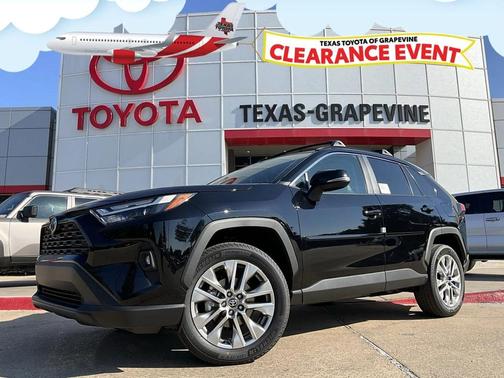 2025 Toyota RAV4 XLE Premium