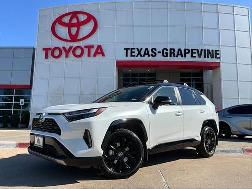 2023 Toyota RAV4 Hybrid SE