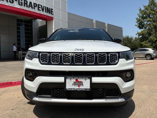 Bright White Clearcoat 2025 Jeep Compass Limited