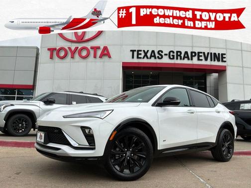 Summit White 2025 Buick Envista Sport Touring FWD