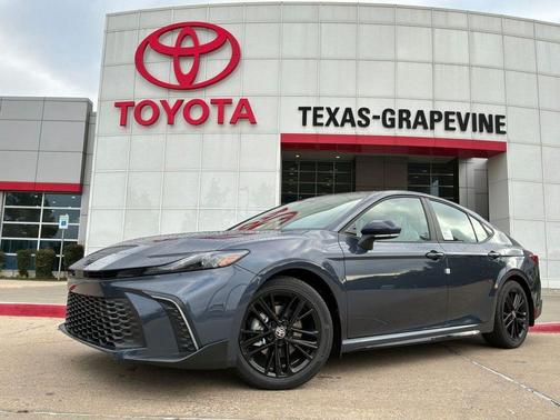 Dark Cosmos 2026 Toyota Camry SE