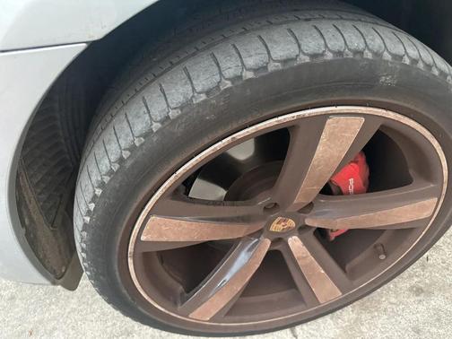 2022 Porsche Macan S