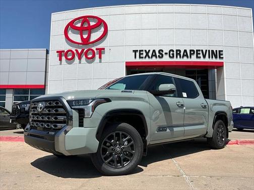 2025 Toyota Tundra Hybrid Platinum