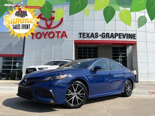 2024 Toyota Camry SE
