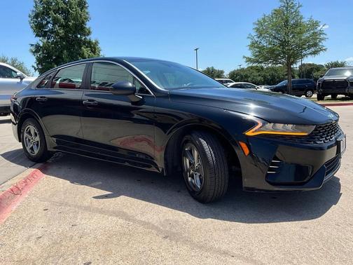 2023 Kia K5 LXS