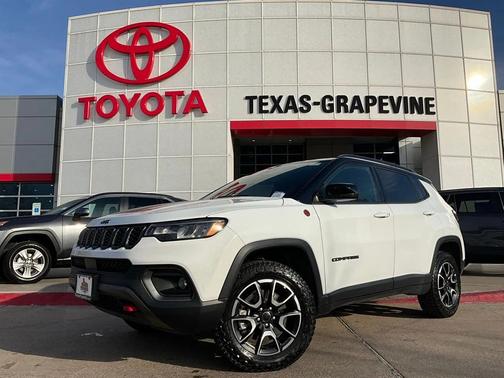 2025 Jeep Compass Trailhawk