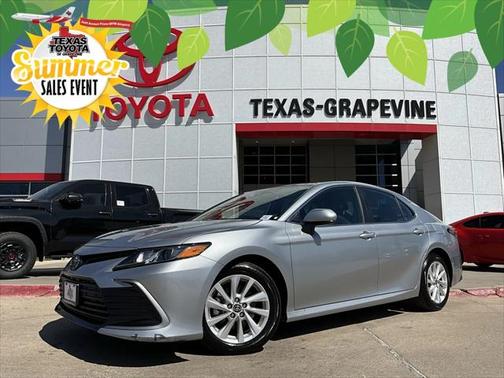 2024 Toyota Camry LE