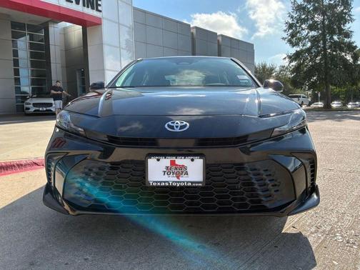 Midnight Black Metallic 2026 Toyota Camry SE