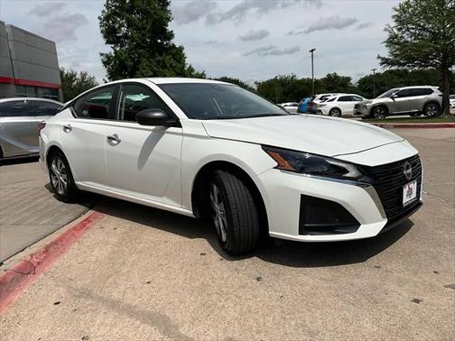 2024 Nissan Altima S FWD