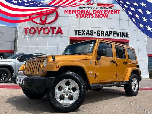 Black Clearcoat 2014 Jeep Wrangler Unlimited Sahara