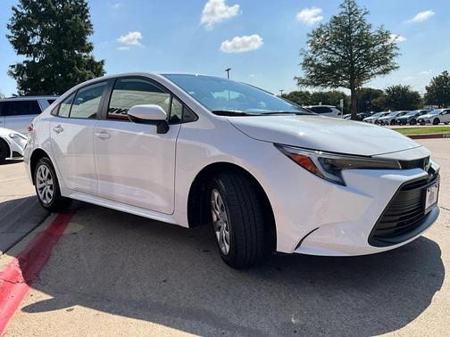 2024 Toyota Corolla Hybrid LE