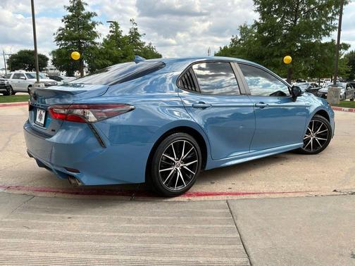 Cavalry Blue 2024 Toyota Camry SE