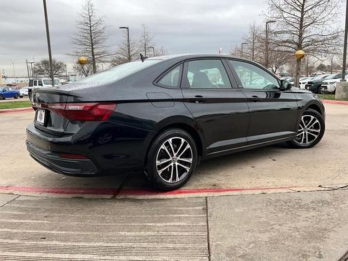 2025 Volkswagen Jetta 1.5T Sport