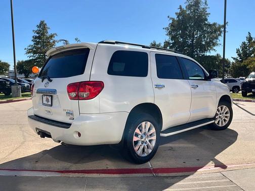 2017 Toyota Sequoia Platinum