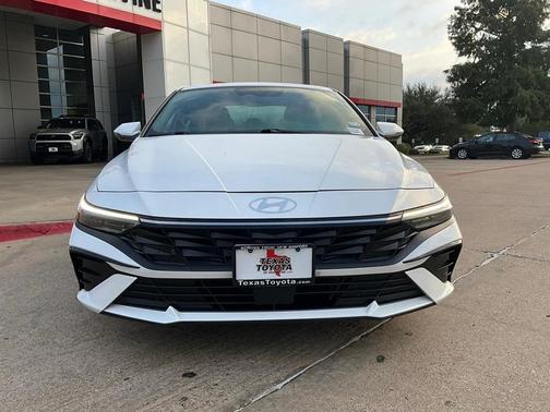 2025 Hyundai ELANTRA HEV Limited